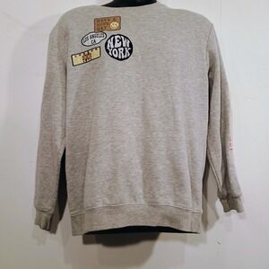 Grey Crewneck Sweatshirt Patch Applique New York London Los Angeles Pullover